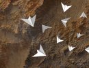 3D Bild: Papierflieger statt Kampfflugzeug